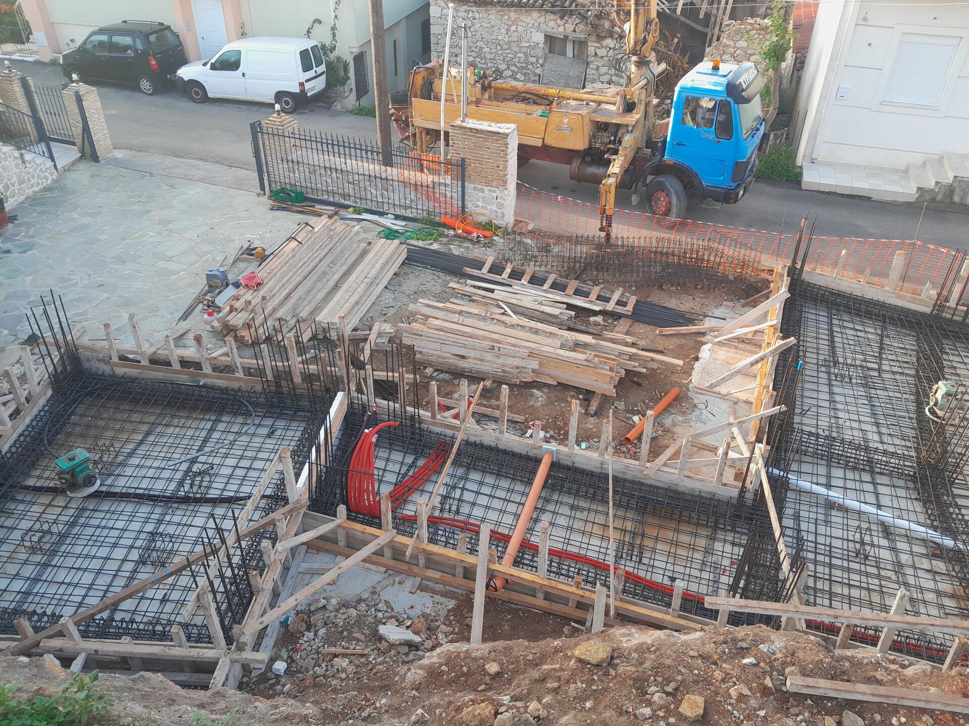 Wohnhausanbau & Zusammenlegung kleiner Grundstücke